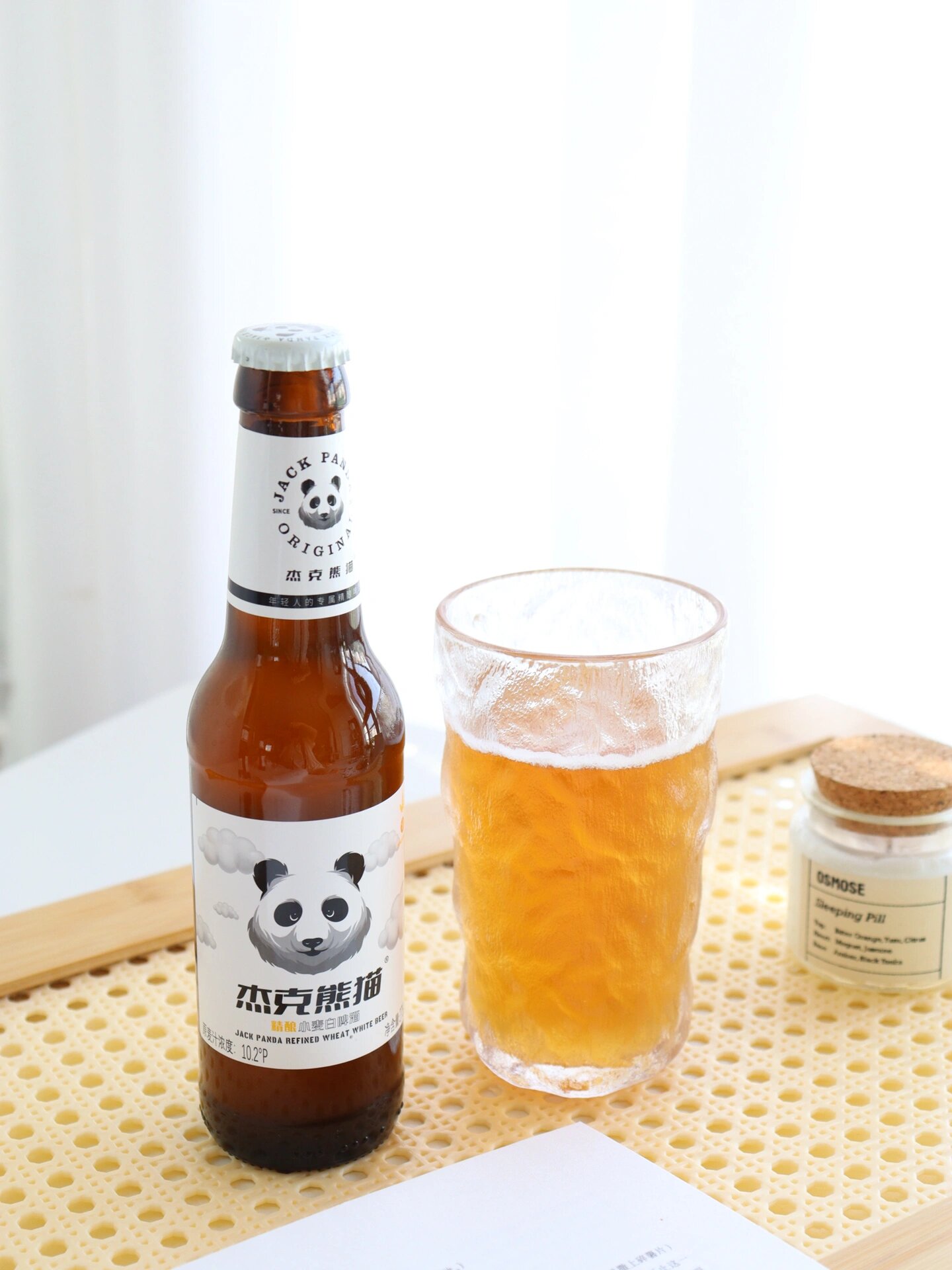 夏天离不来的杰克熊猫精酿啤酒 夏季暑热难耐,精酿主义者的手,当然