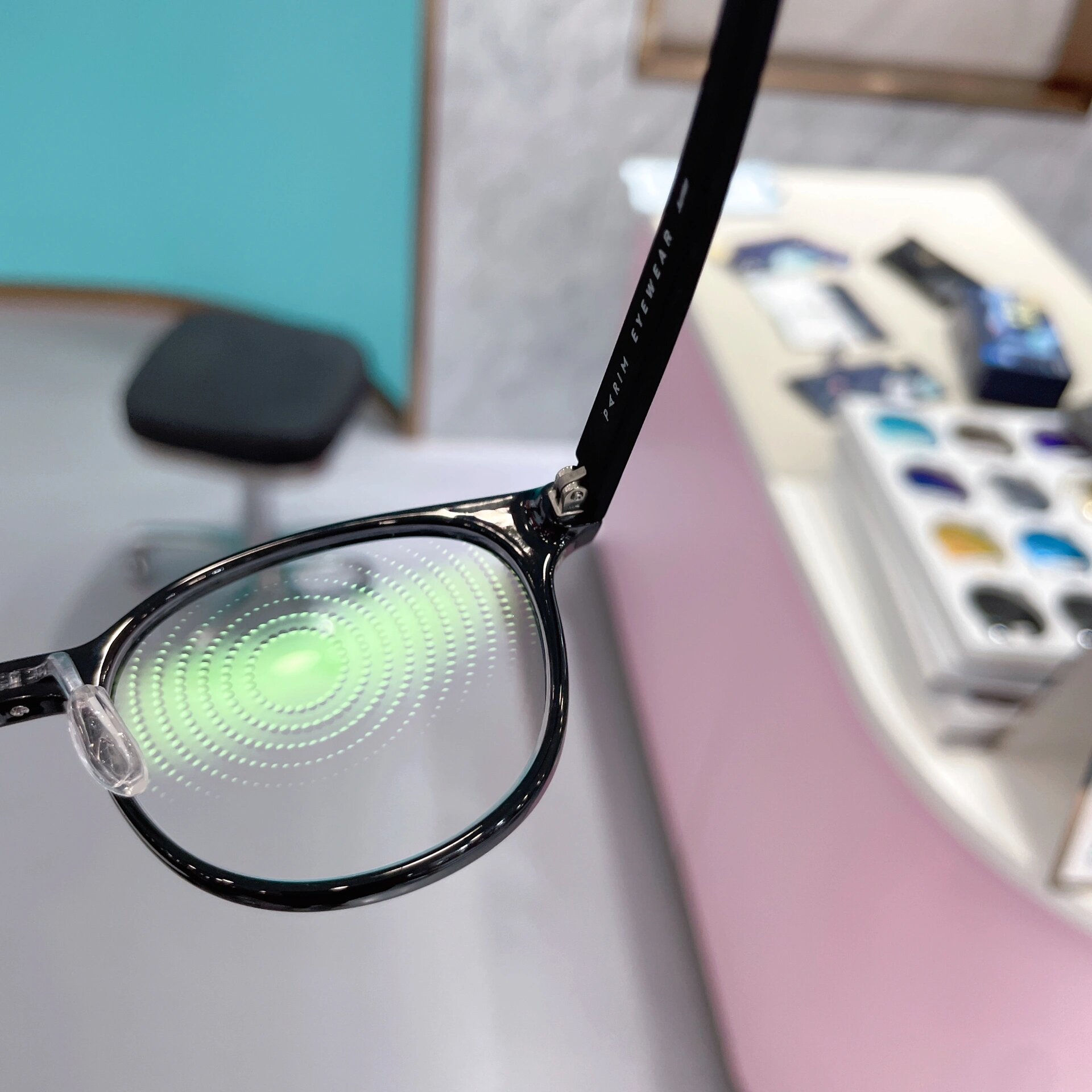 依视路星趣控膜岩,案例分享