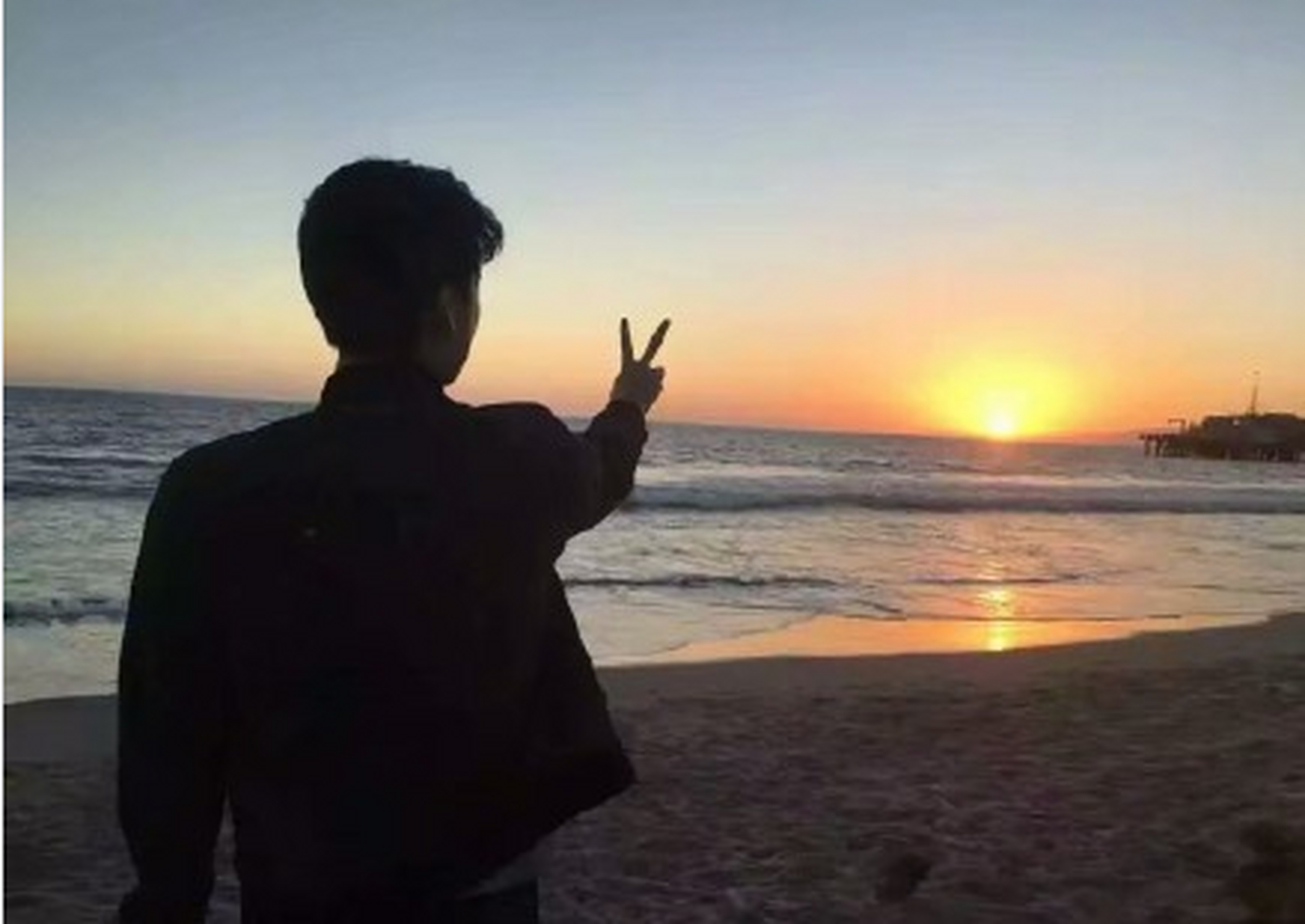 明星背影大赛# 我带着李易峰来参赛了!