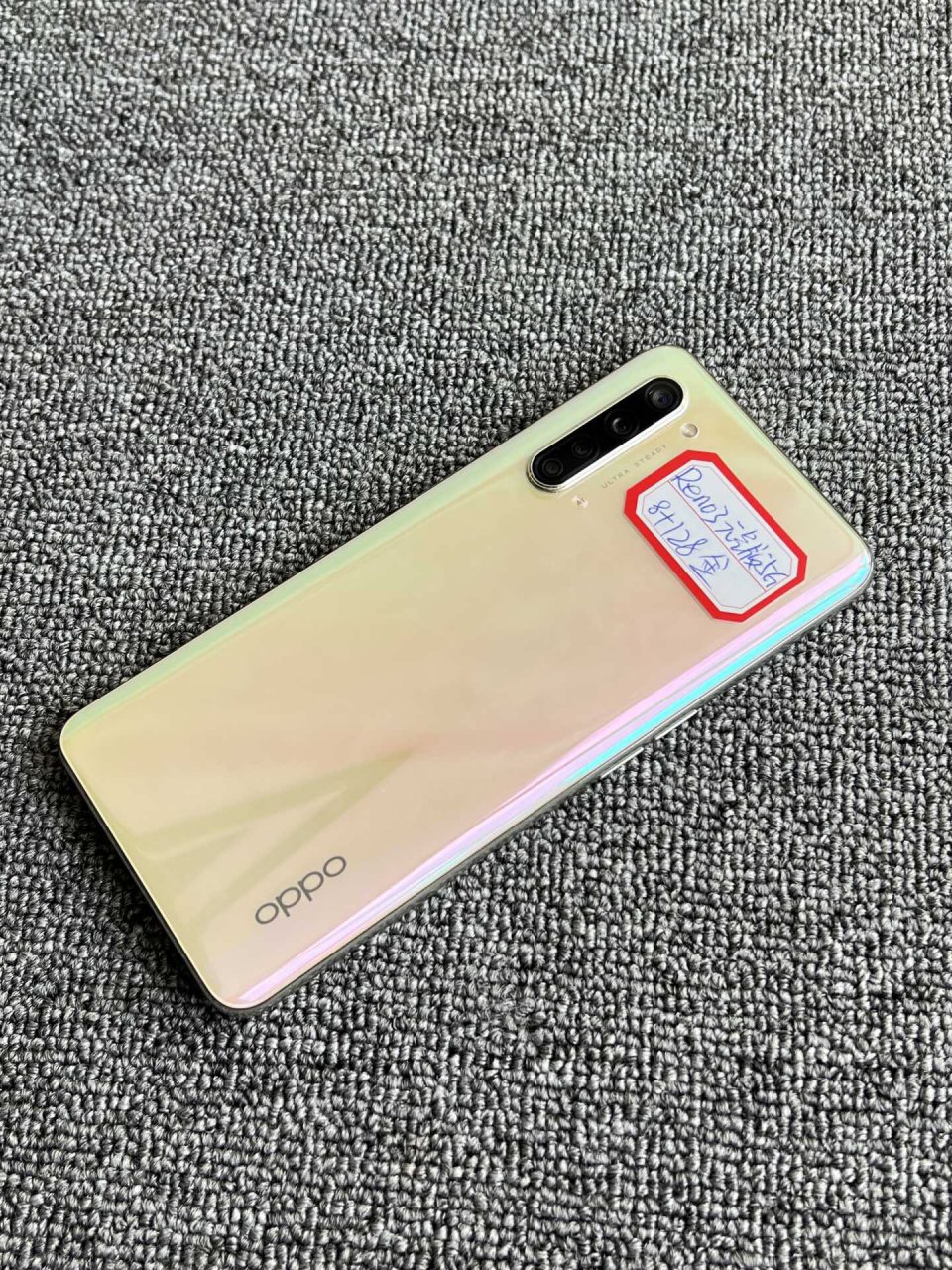 价格70090 oppo reno3元气版 8 128 金色 价格70090 oppo reno3