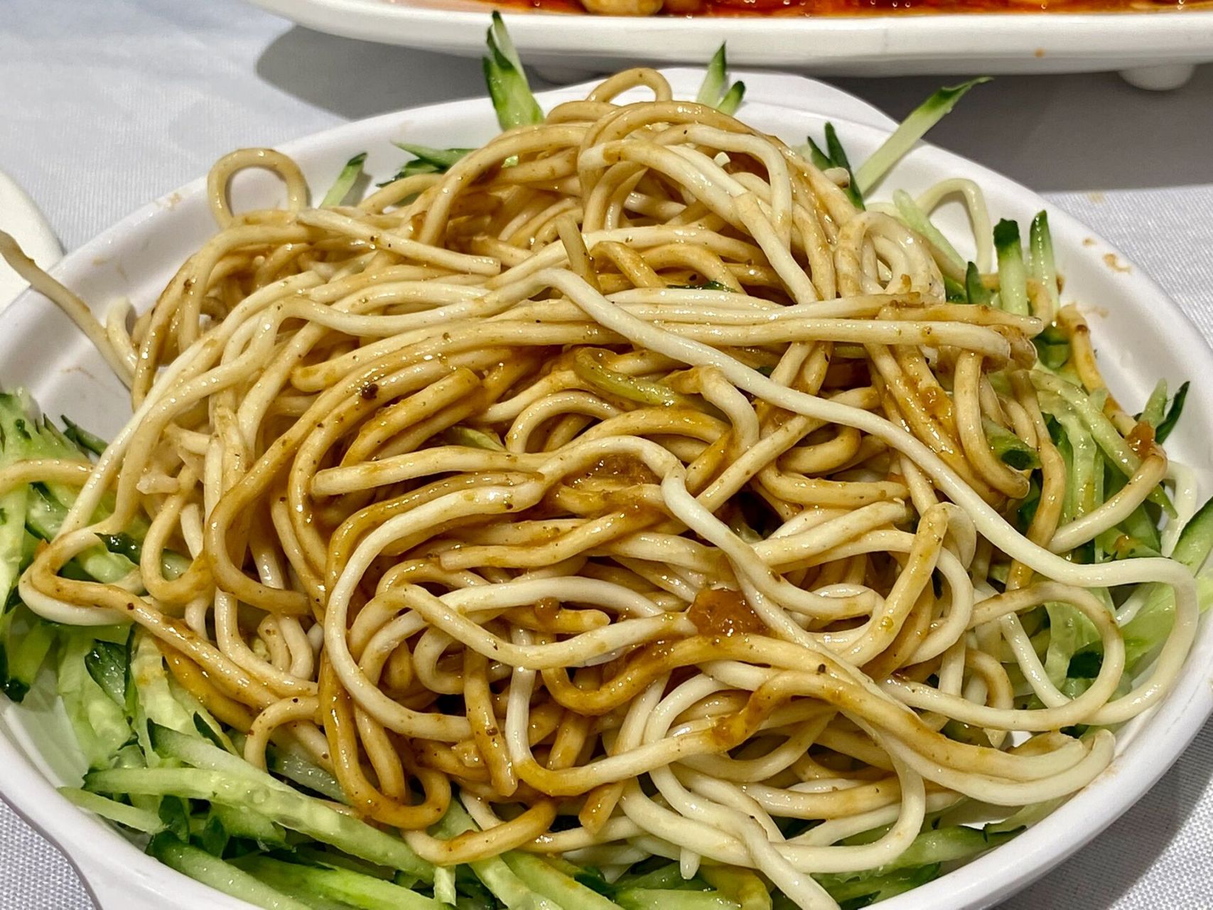 北京美食-峨嵋酒家 招牌菜:宫保鸡丁和鱼香肉丝 90:大概人均6077