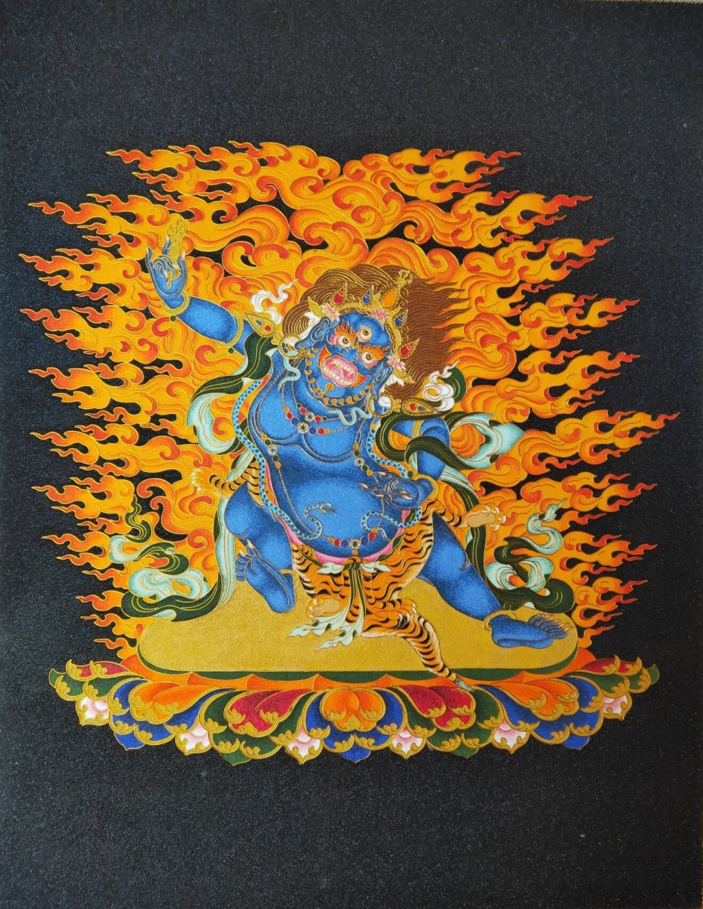 金刚手菩萨(vajrapani),又称金刚薩埵(vajrasattva),「执金刚菩萨」