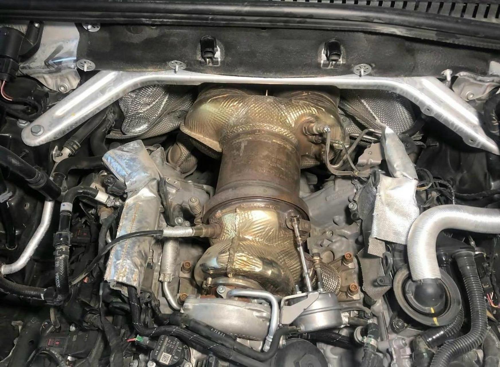 ea839发动机搭载保时捷卡宴奥迪a8q7大众途锐高端车型,  故障现象:后