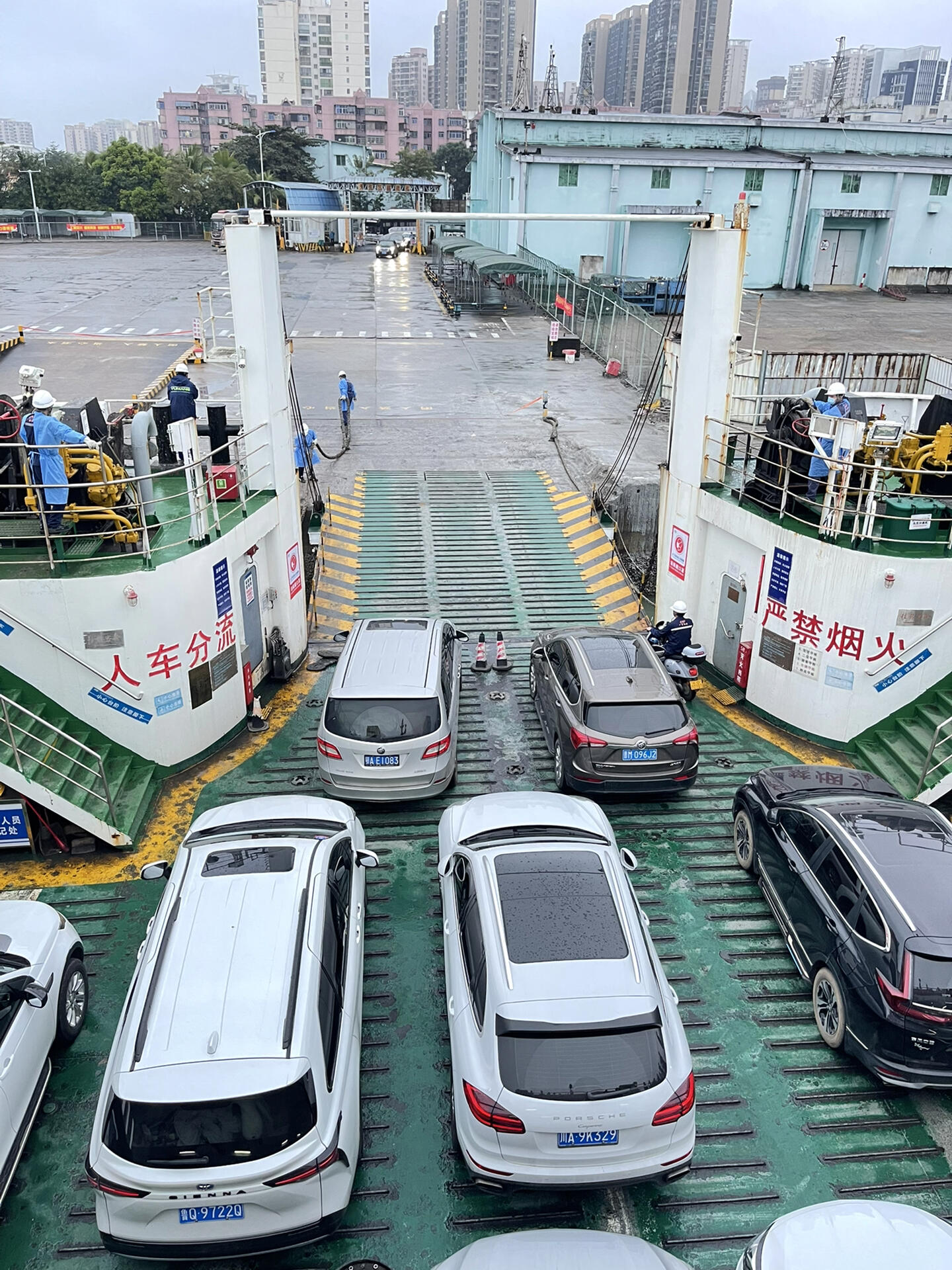 秀英码头 -16:10开船,17:50到达,第一次搭轮渡才知道掉头