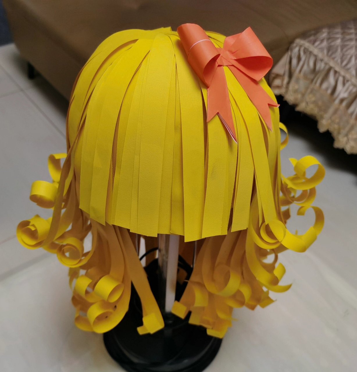 手工diy假发 儿童节小朋友活动需要diy假发,小朋友要求黄色,长发,卷发