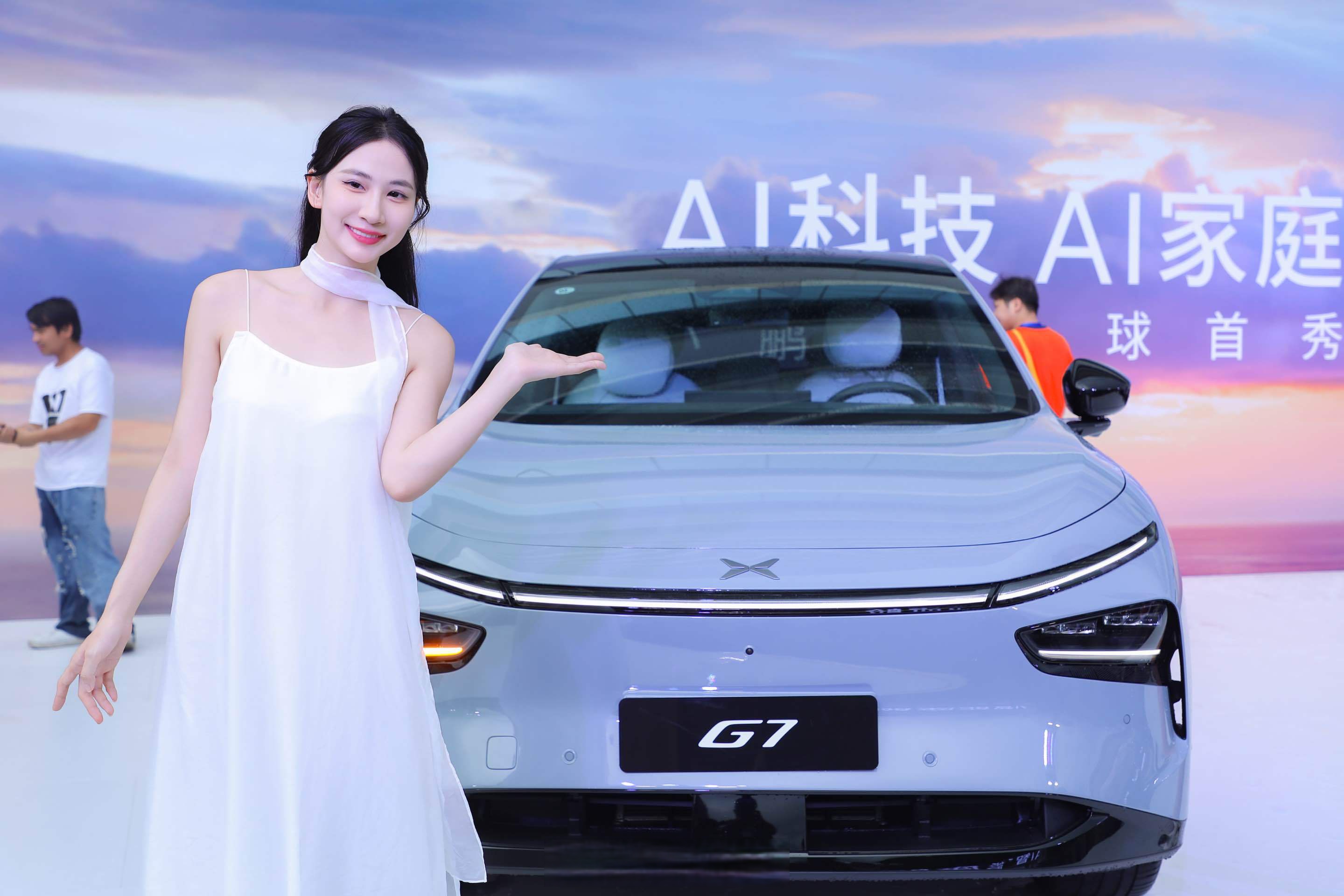 期待「ai智能家庭suv」的实力首秀 小鹏g7是全球首款l3级算力的ai汽车