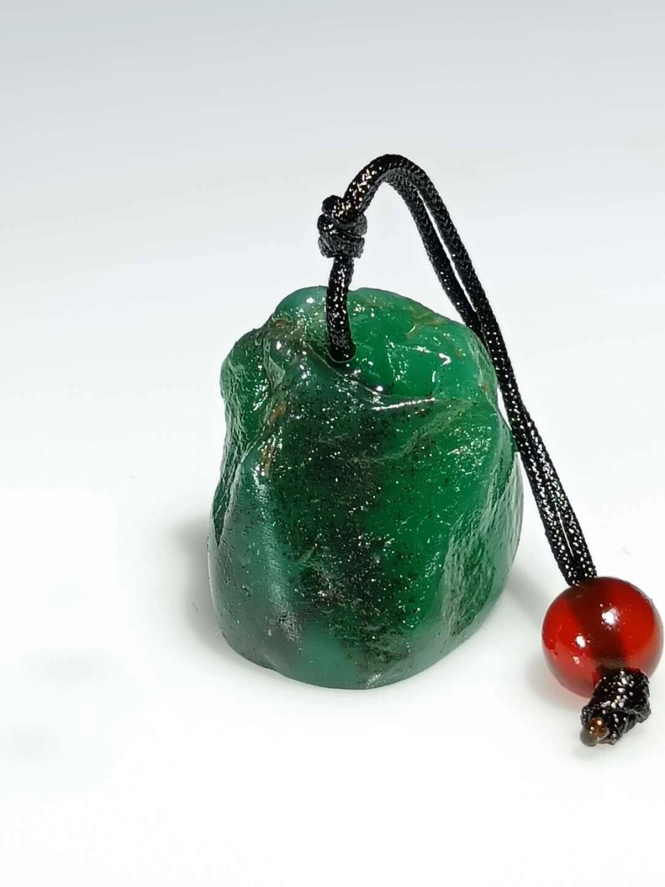 0元起拍 雅安绿原石,石质结晶,质地温润通透,色泽纯净美观,手感顺滑