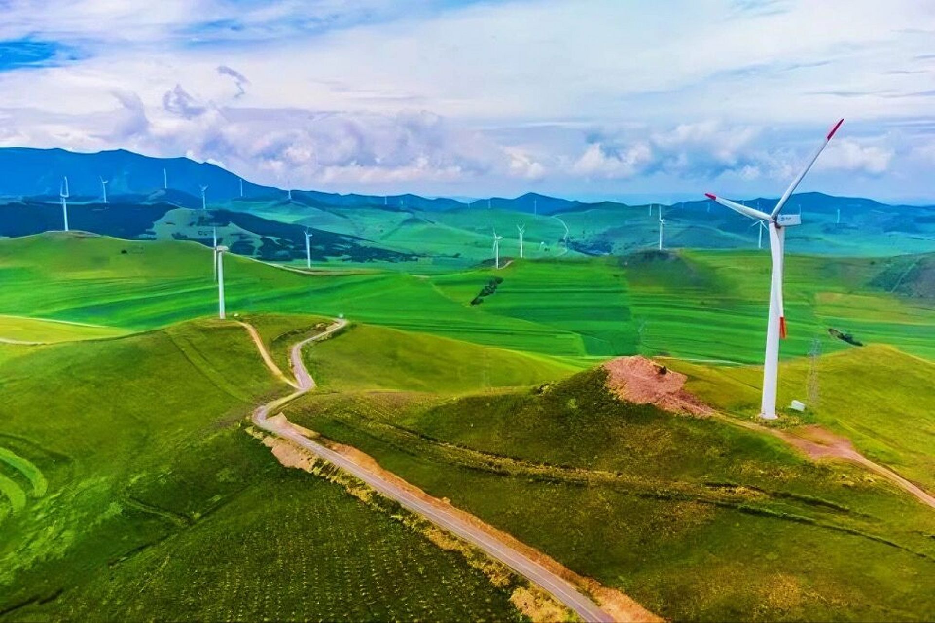 草原天路桦皮岭介绍98 98桦皮岭等森林景观 桦皮岭入口草原天路零