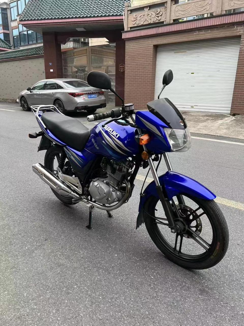 好车不贵经济实惠 国三铃木gsx125  车况精品发动机无拆修  保养好在