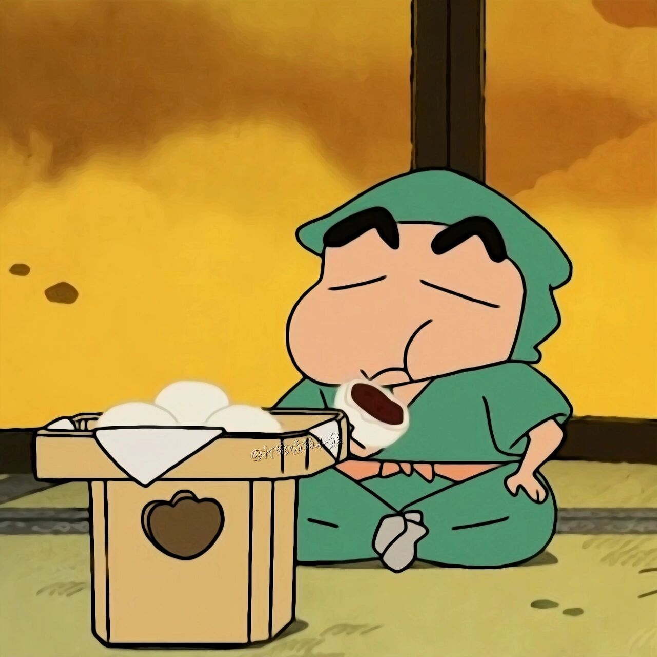 蜡笔小新头像 绿色忍者服的小新