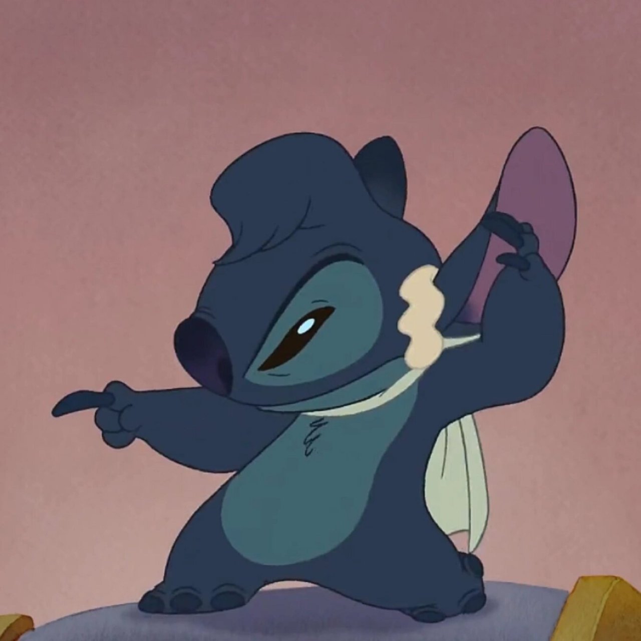 史迪奇头像  嘿嘿嘿史迪奇真可爱7815 自己截的照片要原图私我