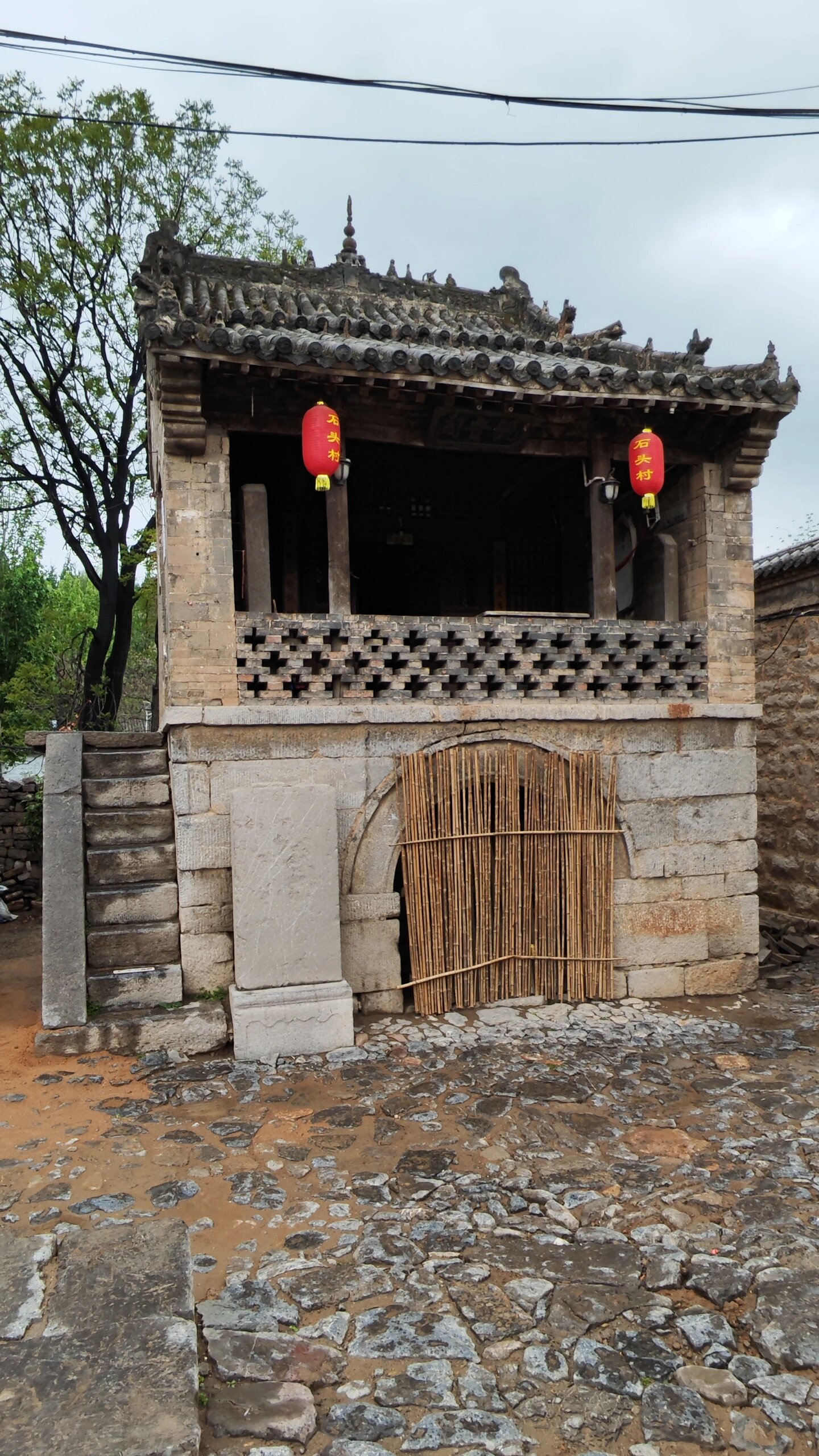 石家庄市于家石头村古村落 于家石头村是一部用石头书写的村落史诗