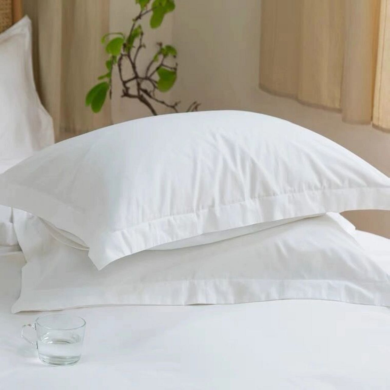 🌈酒店枕套尺寸一般都是比较统一的,有飞边的话58*88cm,无飞边的50