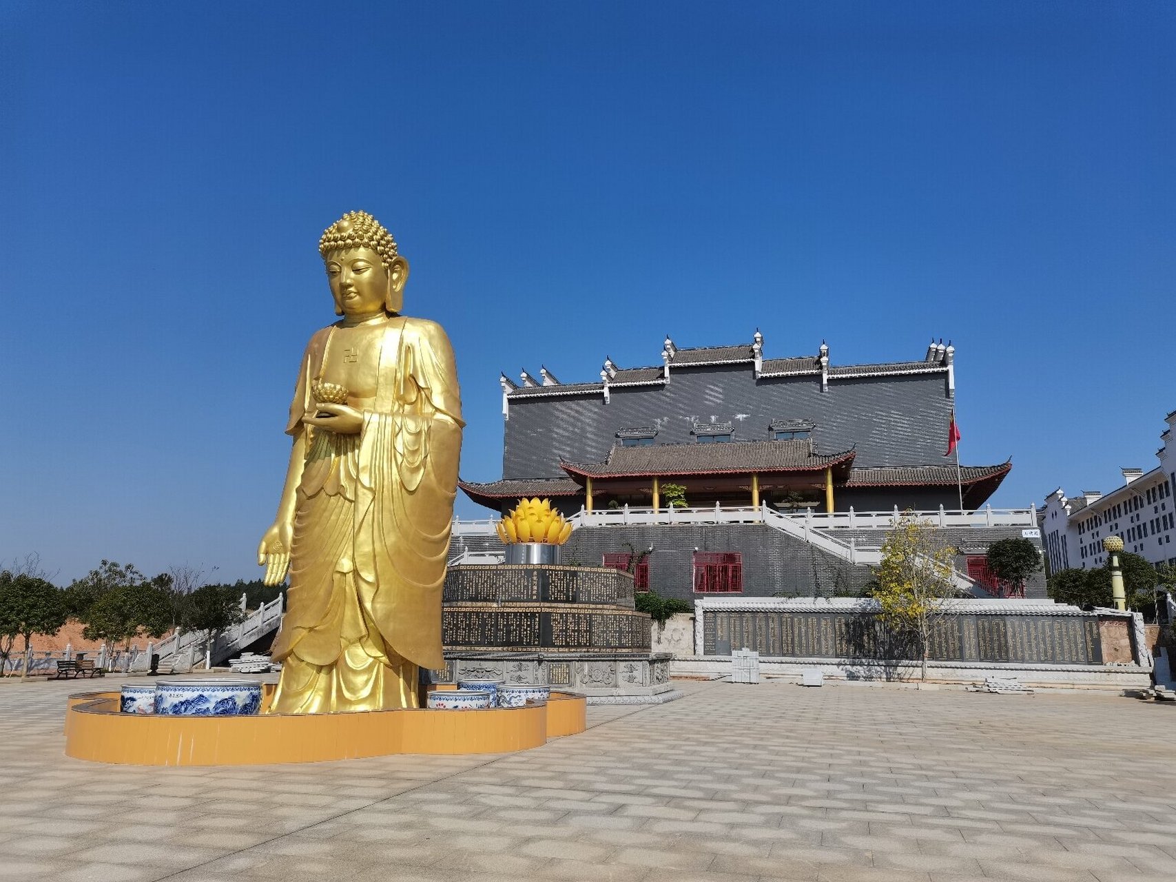 朝拜大金山禅寺,打卡江西十大寺庙之一 我的五一假期正式开始了,这个