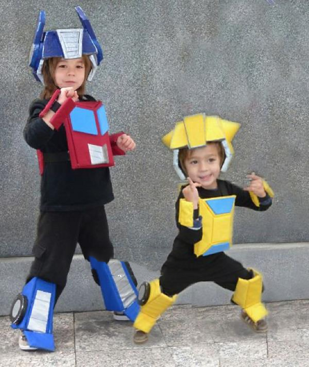 万圣节纸箱版变形金刚擎天柱手工diy灵感 万圣节还为宝宝cos什么发愁