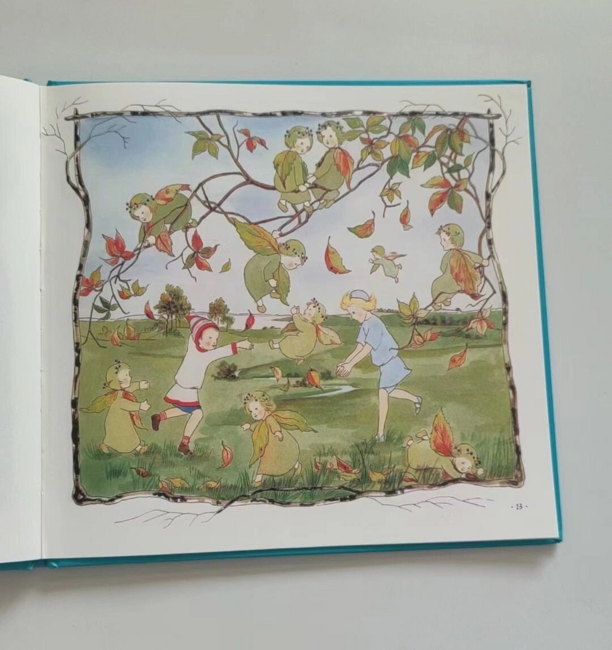 纯净唯美绘本《风娃娃》多大年龄都会喜欢吧 《风娃娃》 辛比·冯