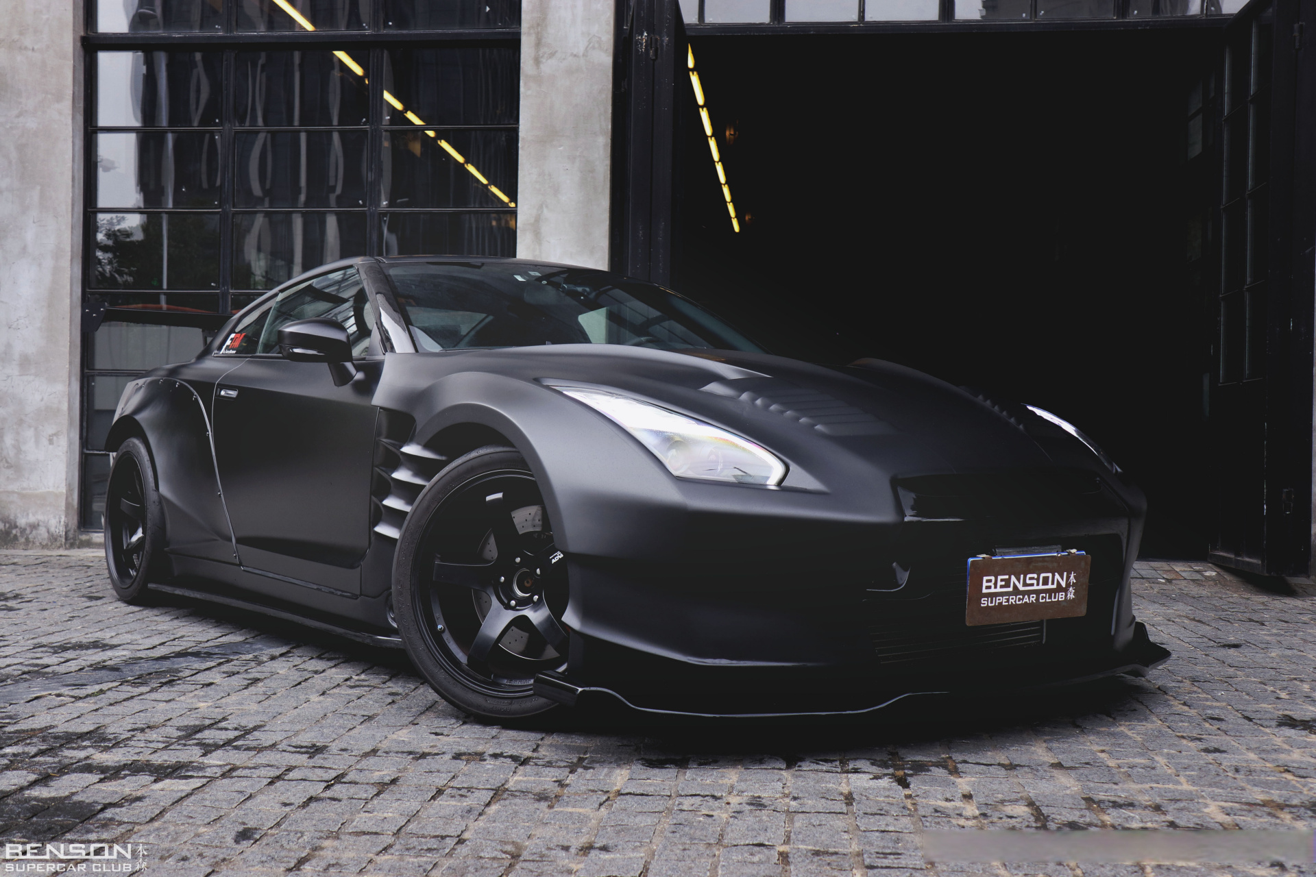 暴力黑,战神gtr 本森出行 租超跑跑车选本森 #本森出行##汽车##汽车
