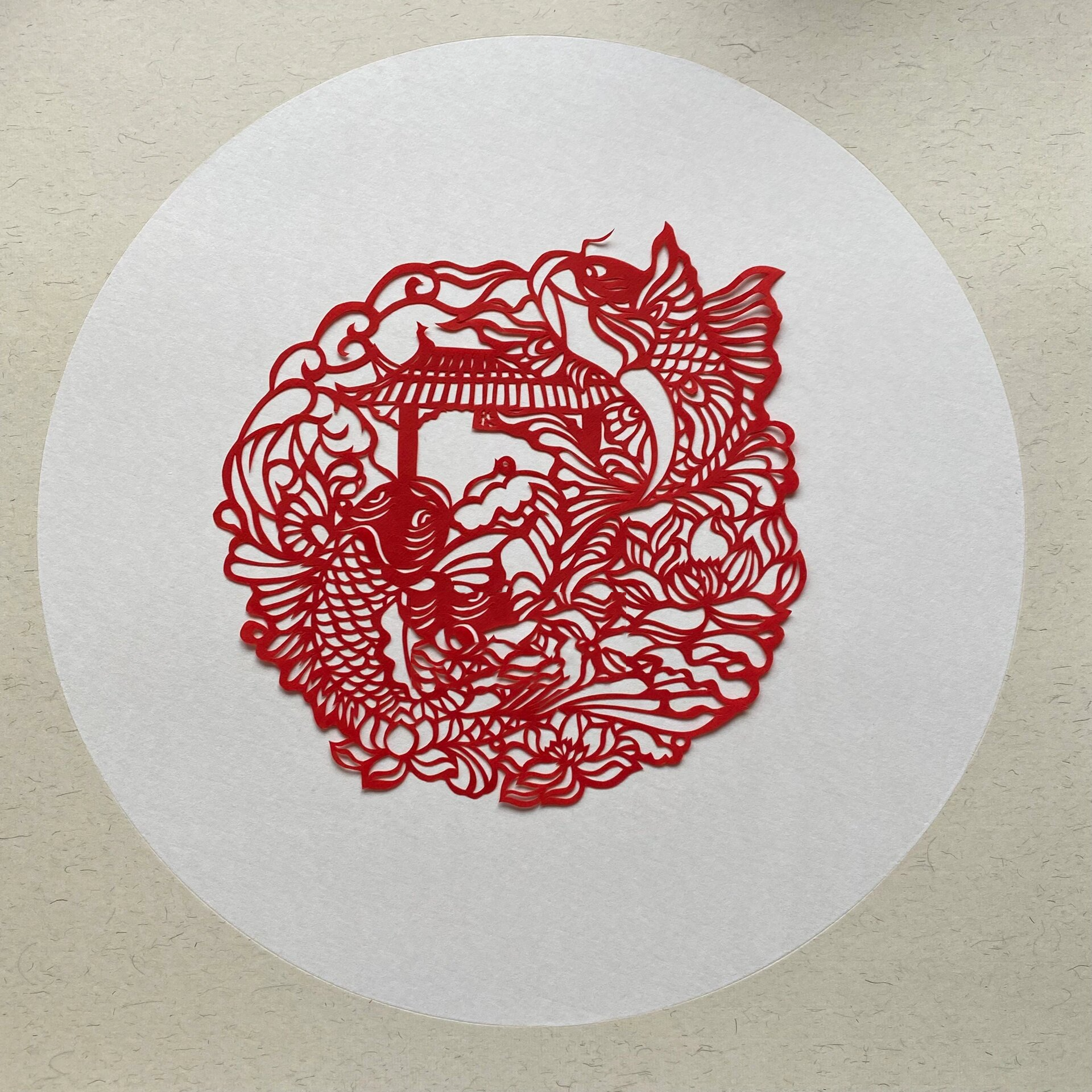 鲤鱼跃龙门剪纸手工