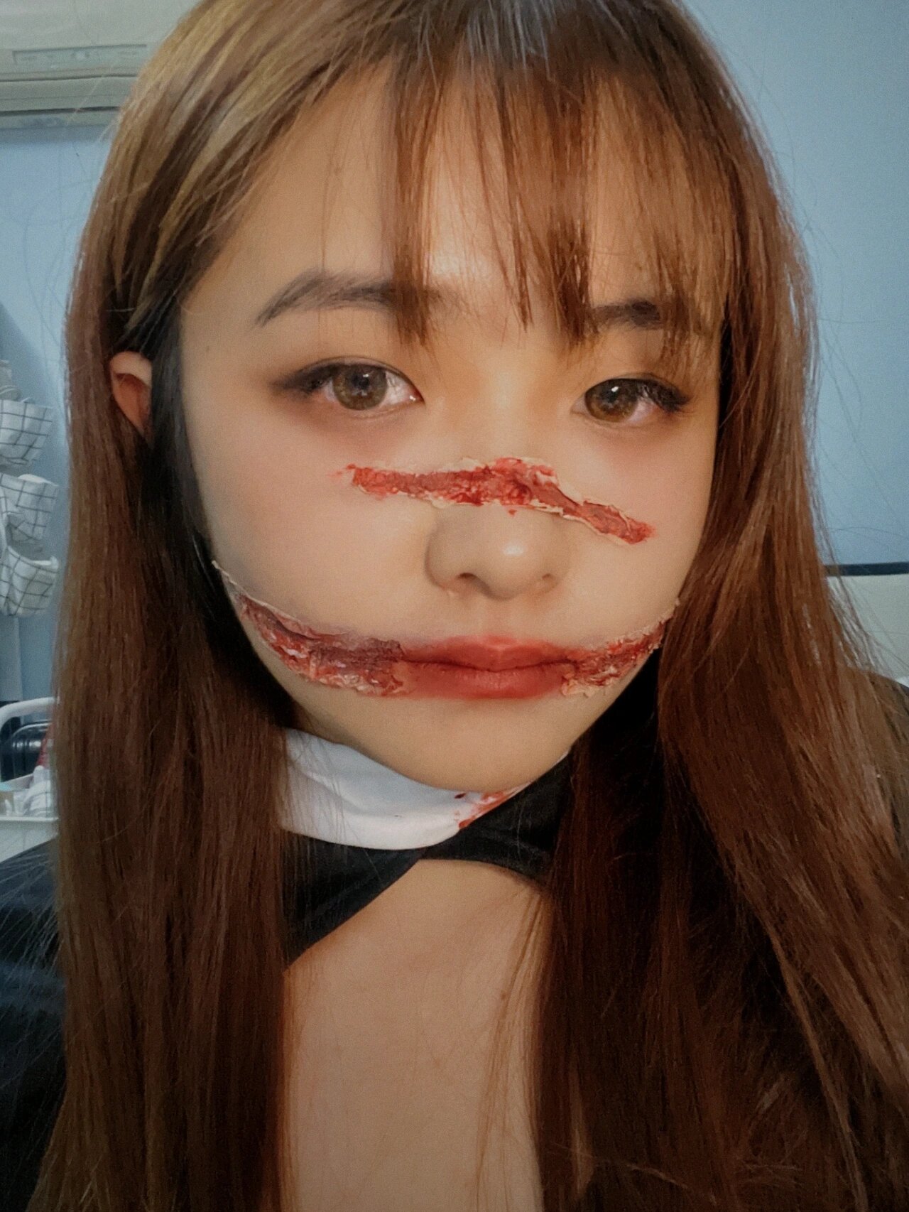 造型 又到了一年一度的万圣节辣() 很早就收藏了ins上的裂口女妆容