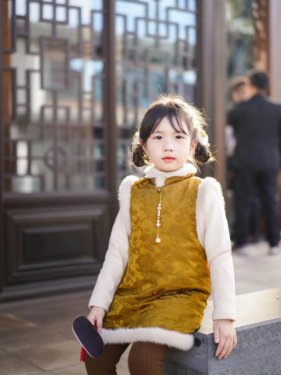 我滴人间小可爱～99 今年拜年服都太卷啦～ 根本买不完…… #骗你生