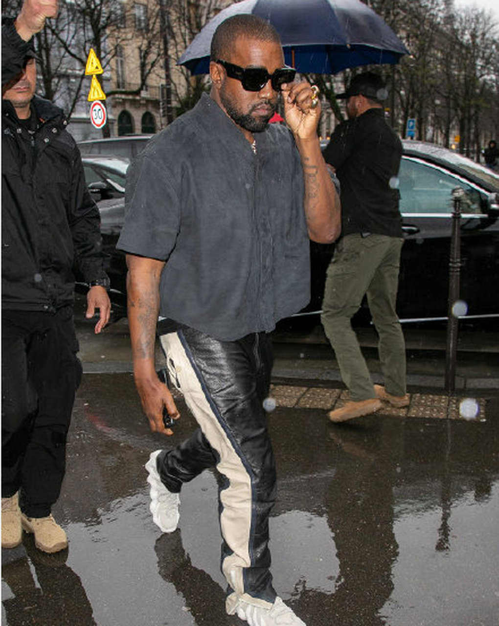 外国明星结梁子会怎么样# 卡戴珊kim kardashian最新点赞了一条侃爷