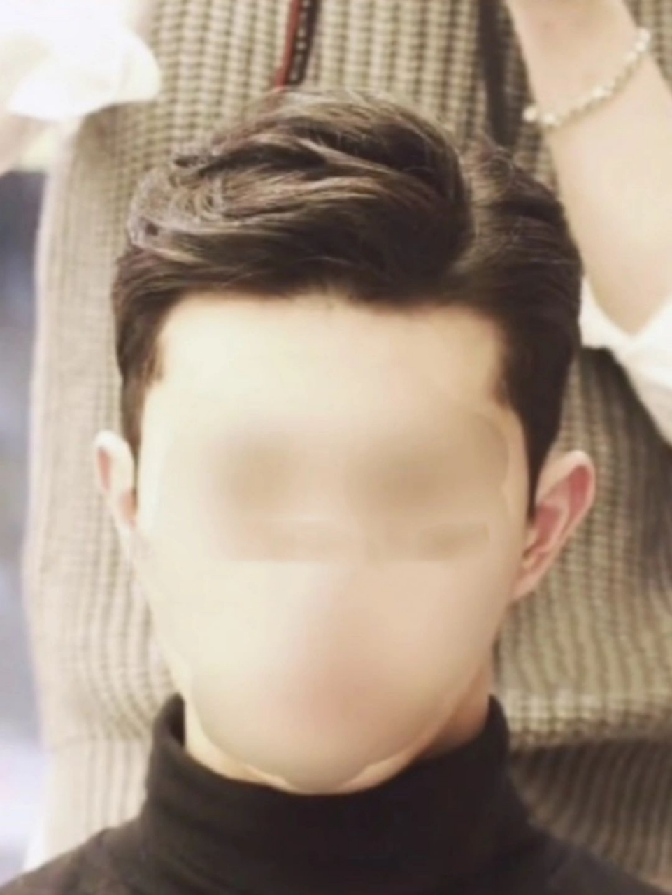 94过年必烫发型97港风三七侧背7815收藏 起来 新一老师设计