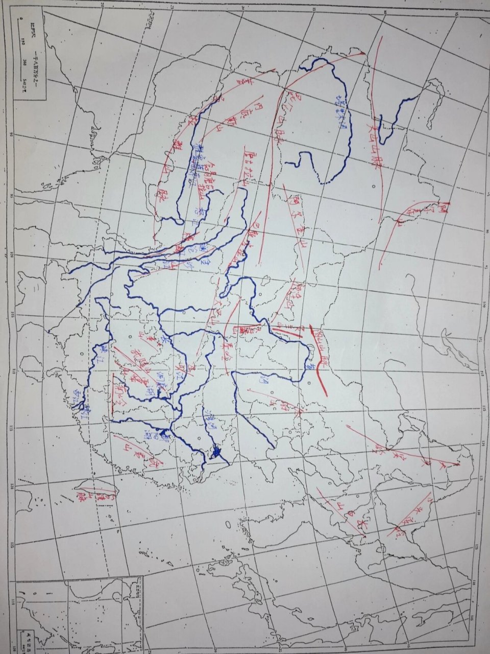 地形河流湖泊分布图 p1,p2中国简易地图,后面有空白的可以自行练习