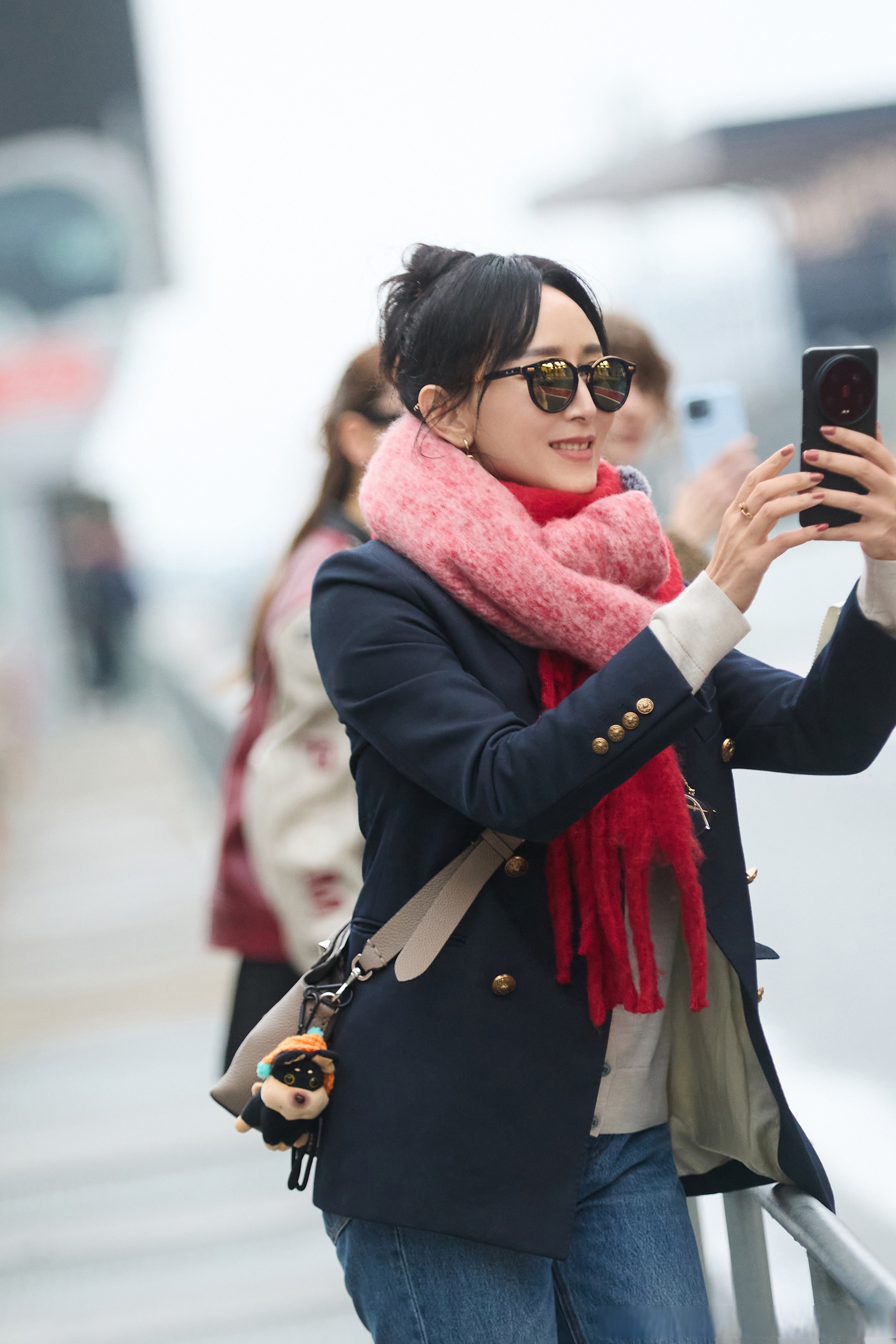 2025#剧照】 "旅行的搭子比风景更重要 我们在一起做什么都开心" 胡静