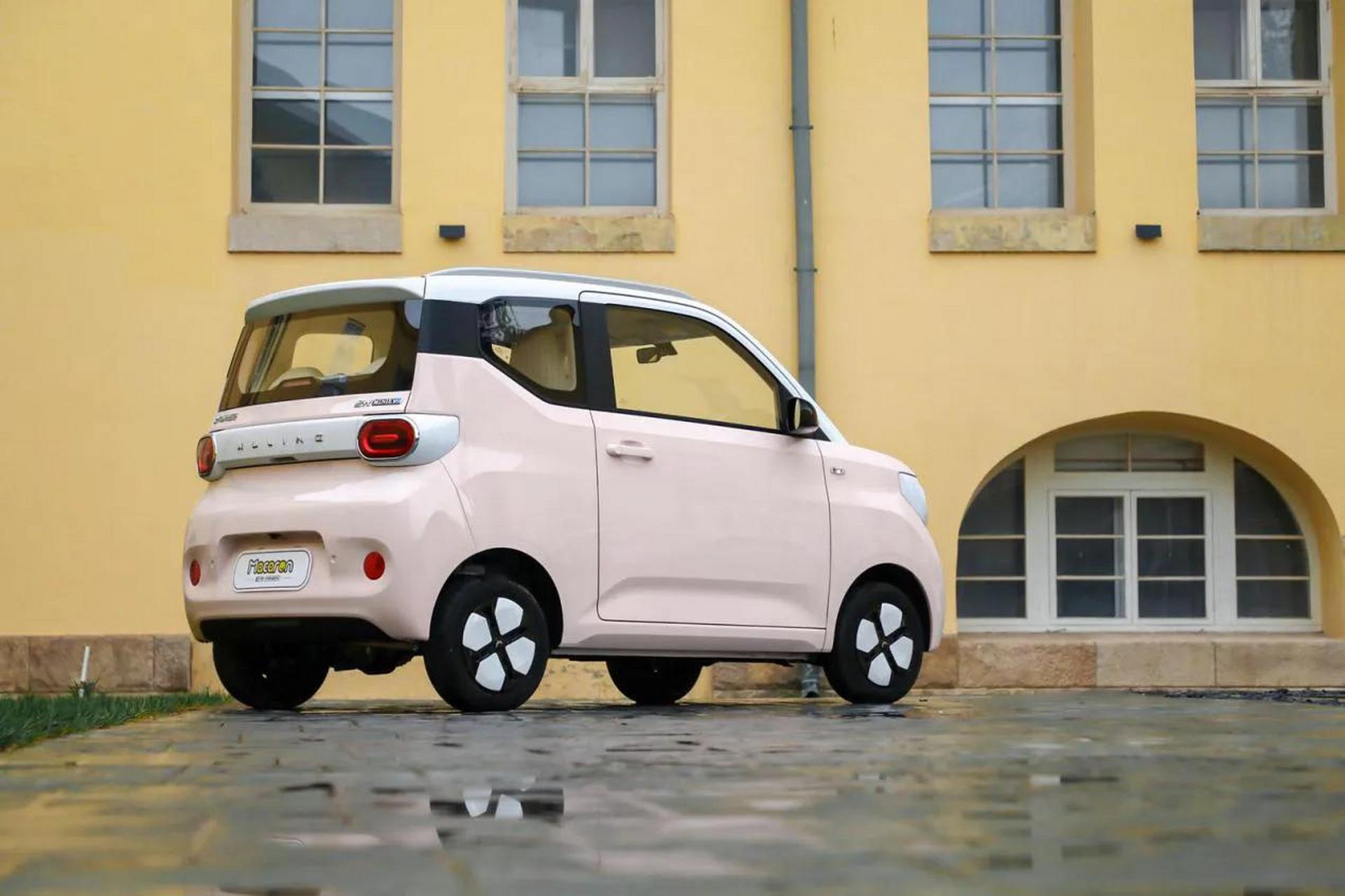 68万元,宏光miniev第三代马卡龙来了,大家都知道,新车增加了215km的长