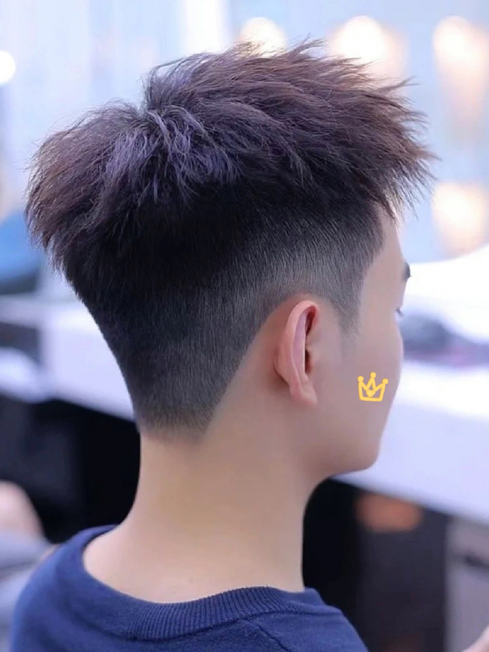 男孩撩妺发型时尚高级蓬松自然束感前刺这款发型是今年最火的一款了