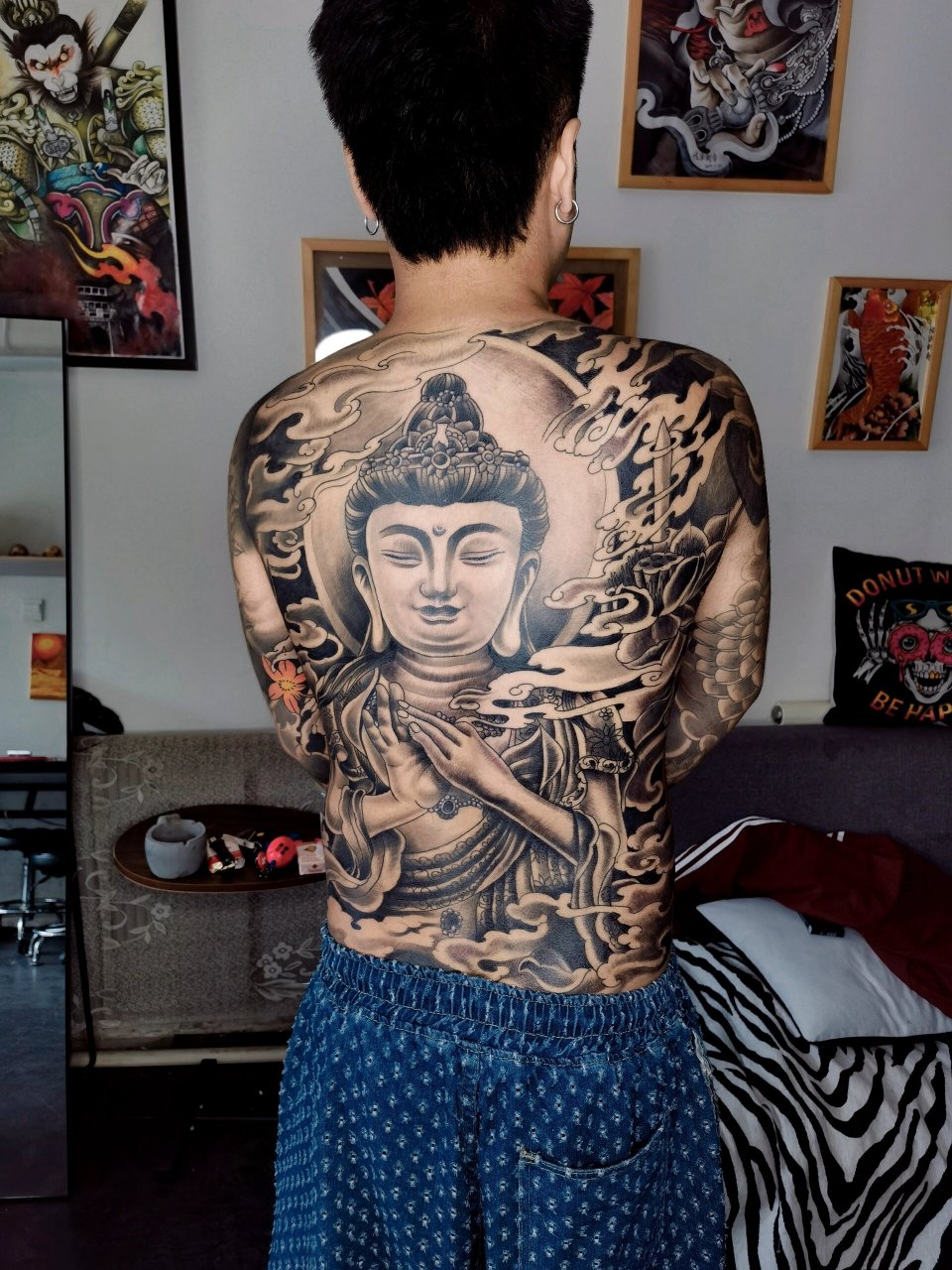 大势至菩萨纹身 满背纹身 鲅鱼圈纹身 大势至菩萨纹身 满背纹身