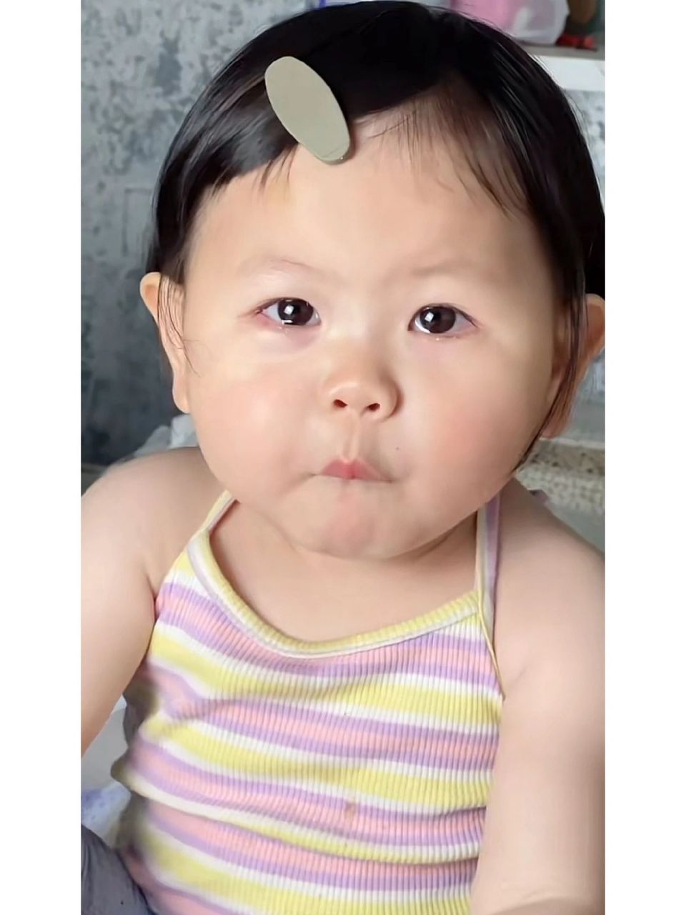 摇一摇表情包 摇一摇真的太可爱了,这样的小孩谁会不爱啊,我的表情包