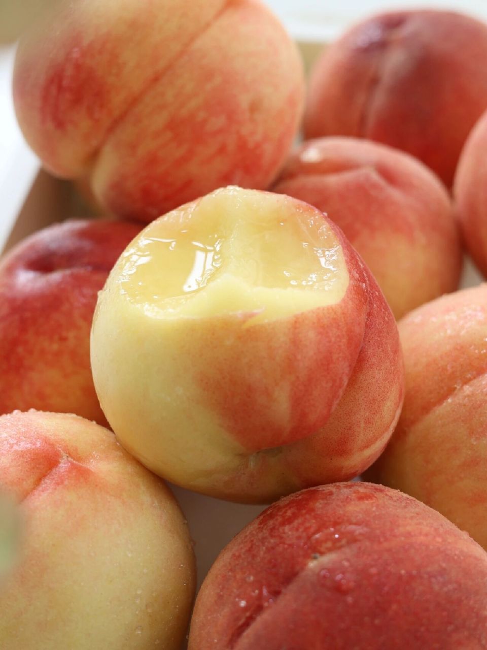 水蜜桃文案|龙泉驿水蜜桃 从盛夏而来奔赴希望之秋 用香甜浪漫亲吻你