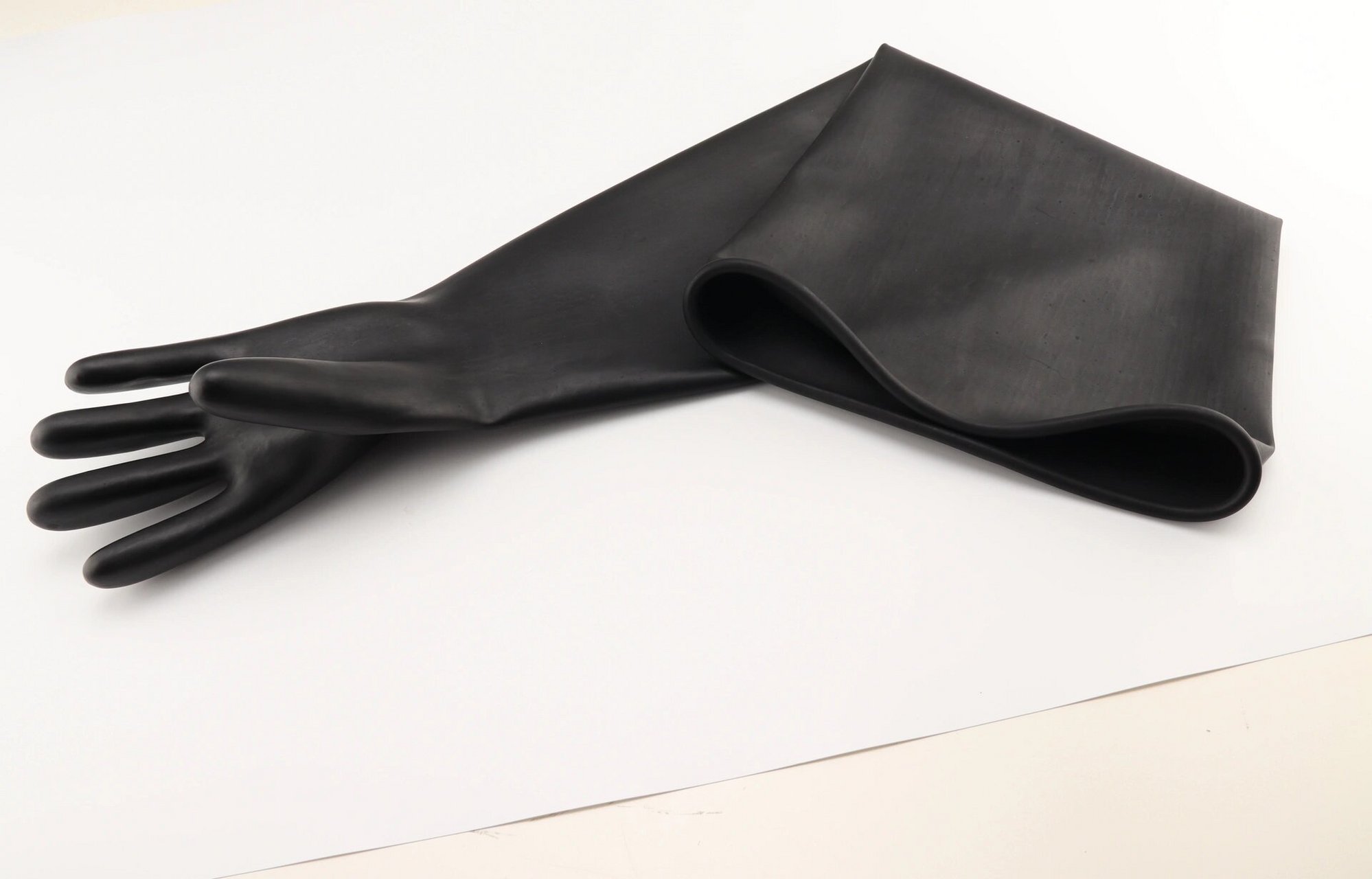 广东长臂乳胶手套 广东手套厂,专业生产80公分长的乳胶手套.