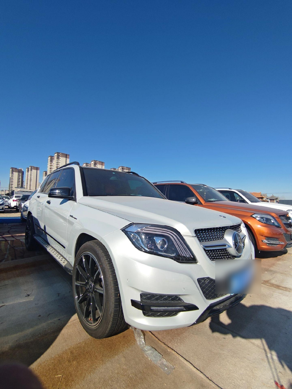 12年奔驰amgglk63,加装巴博斯套件,原车大v8,动力暴躁有市无价,懂它的