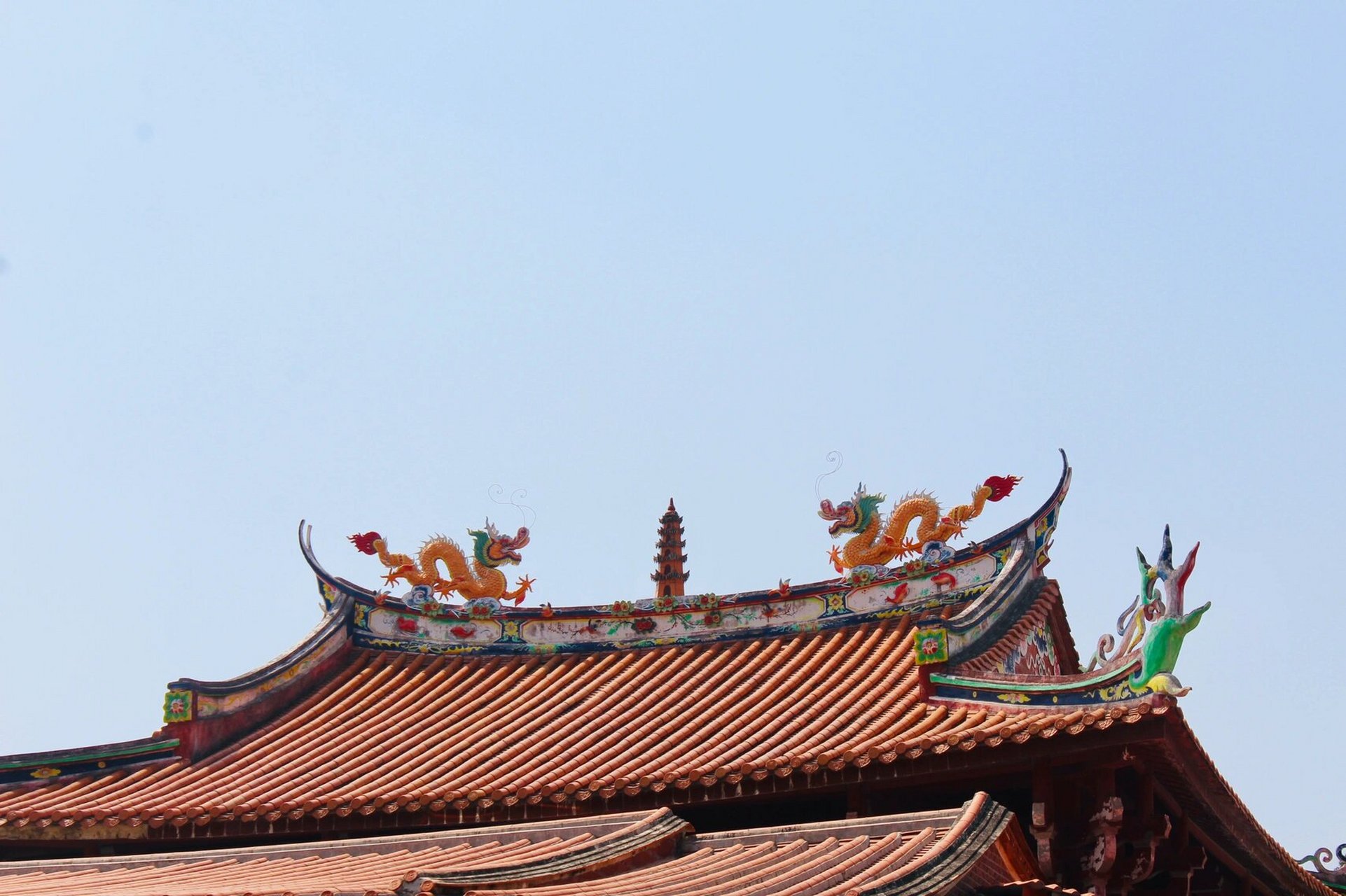 红砖古厝(厝即闽南语中"房子")在闽南传统建筑中最具普遍性和代表性