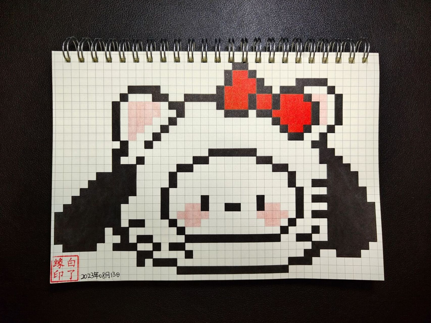 像素画 装扮成hello kitty的帕恰狗 临摹非原创 a5网格本 5mm格子 40