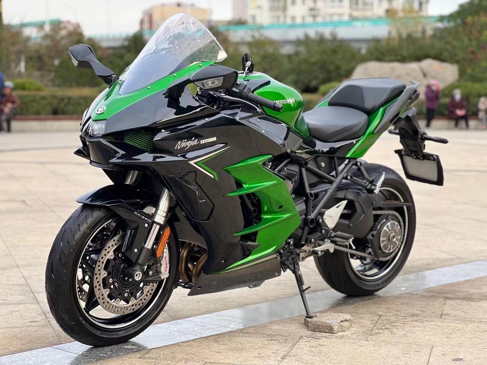 2023年 川崎-h2sxse,个人一手,实表300多公里,新车一台,配置到顶,价格