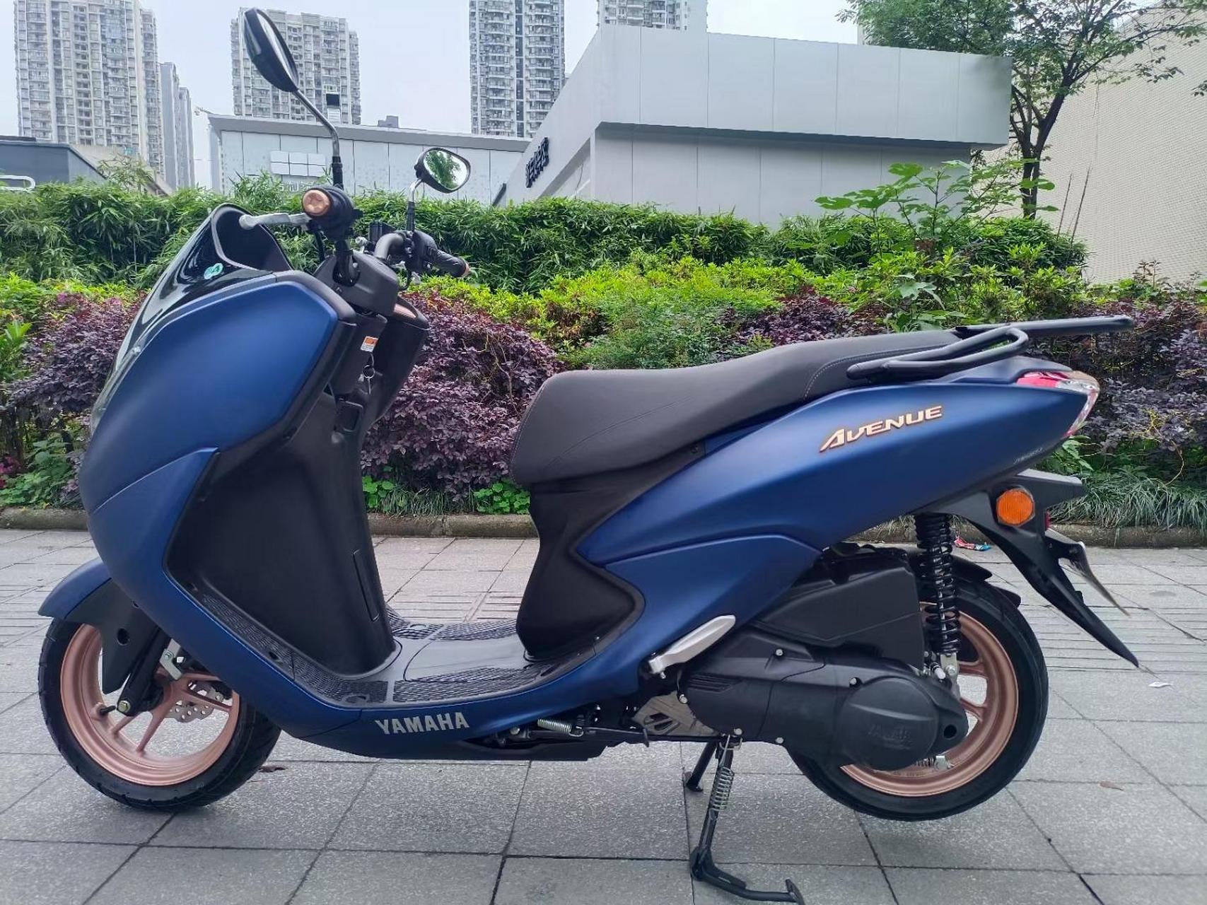雅马哈巡鹰125踏板车,22年10上户,一手户,最高配的,现在6千公里,原