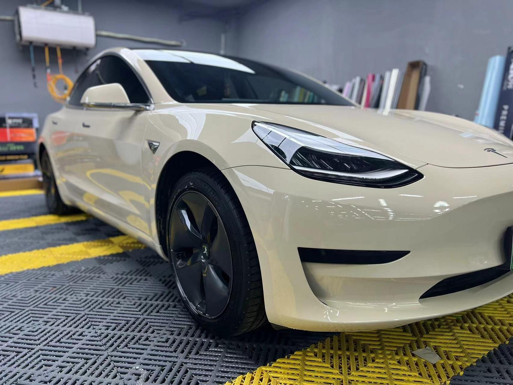 2023年最新水晶系列卡其米兰 特斯拉改色