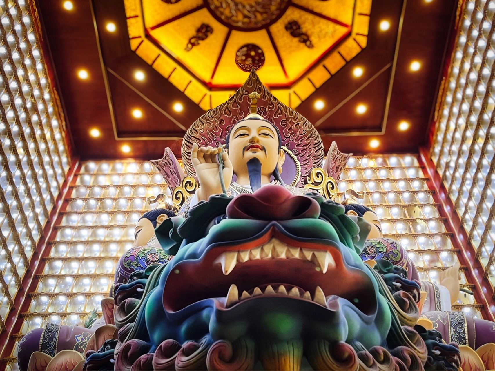 寻仙问道第一站:湖州古梅花观 古梅花观,又名纯阳宫,坐落在湖州城南