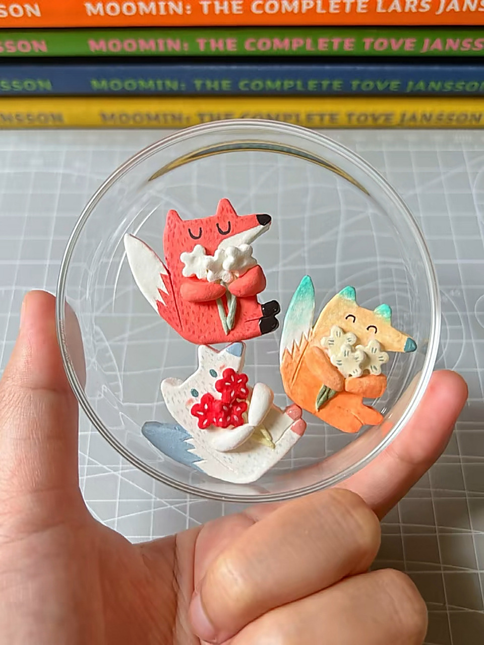 原创粘土教程/抱花的小狐狸02着色篇 好几个小伙伴在蹲上色,俺是一