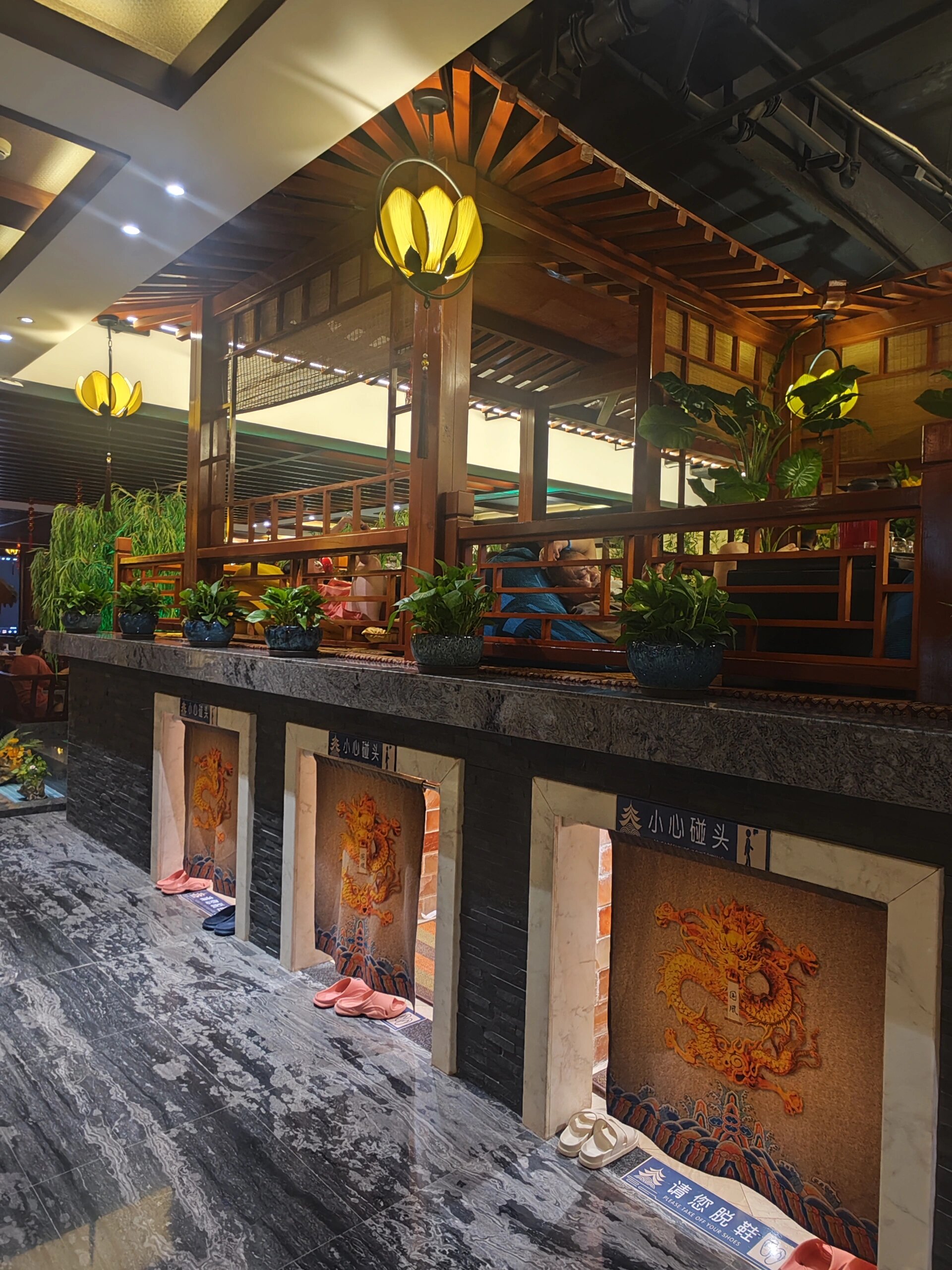 "青瓦台(文昌店)"亲测实评 青瓦台(文昌店)开业时间有六七年啦,整体