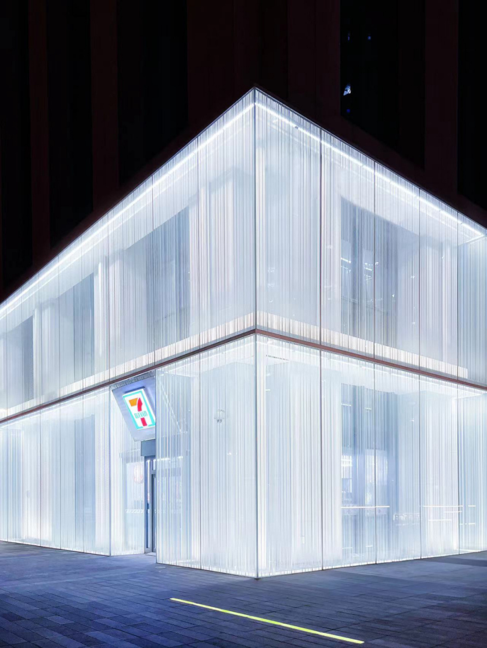 天津711  简直美爆了  又一个大片即视感 科技感|艺术感|轻奢感   是