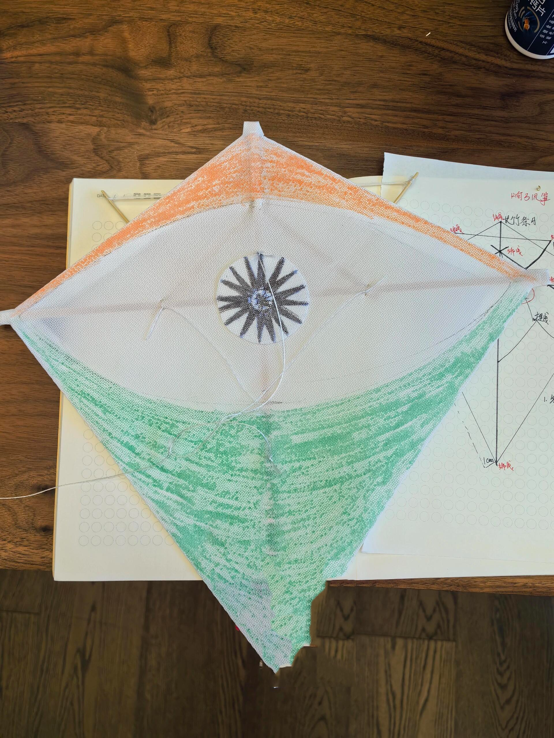 五下劳动作业-菱形弓响风筝09 和孩子一起动手,重新成长一回