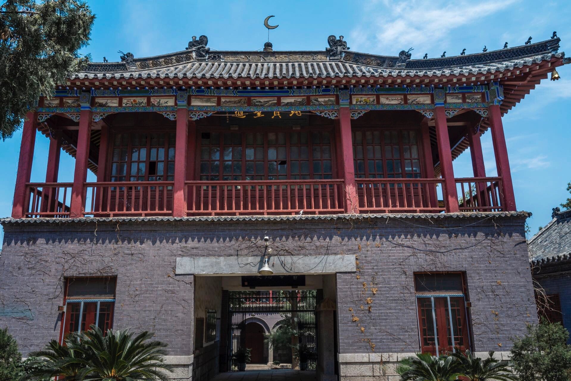 山东济南 清真南大寺(清真寺20) 济南清真南大寺原址在济南历山顶乌满