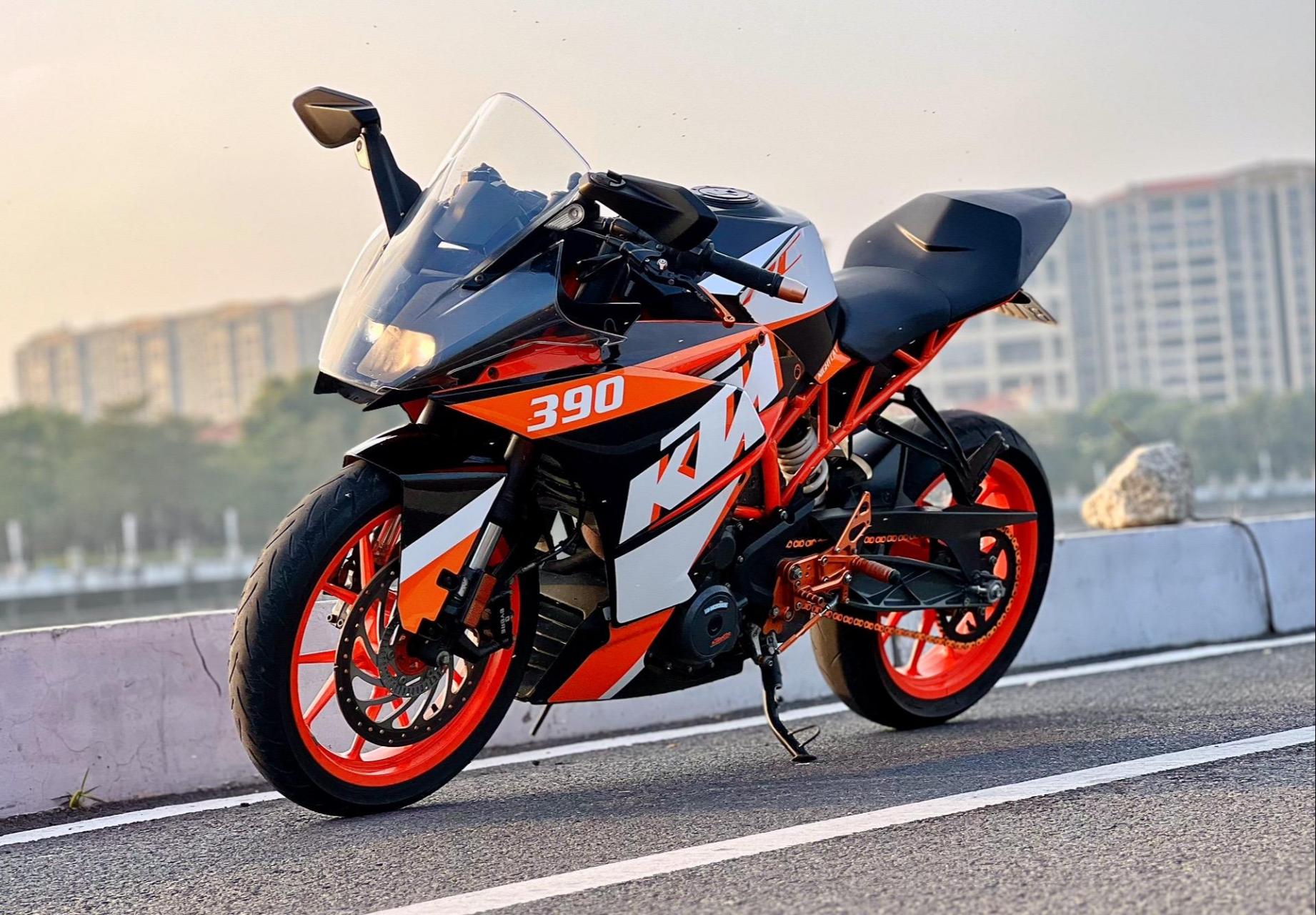 【车型名称】ktm rc390 【上牌日期】2019年 【行驶里程】10000