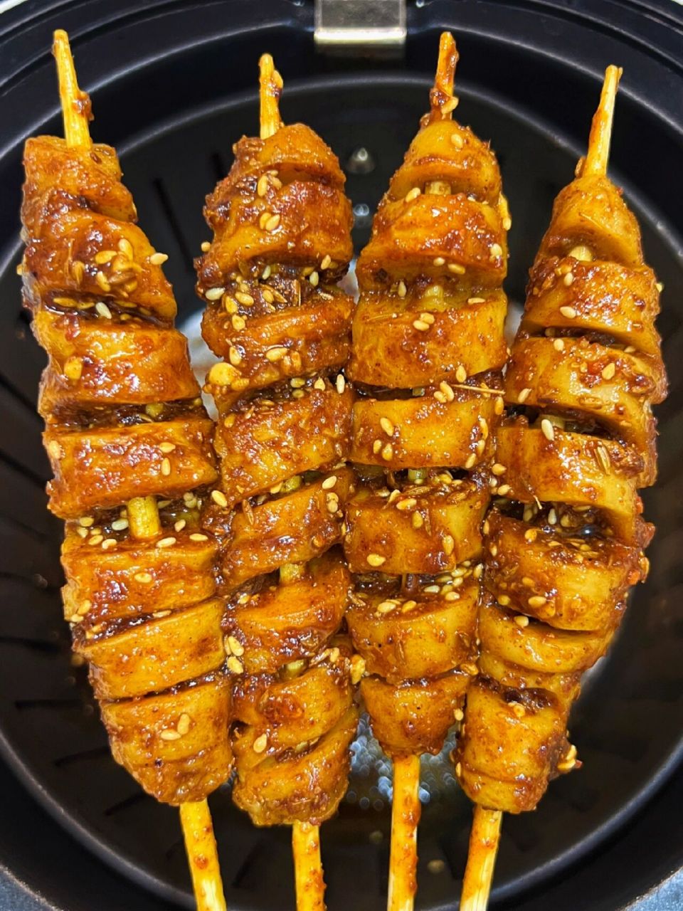 不要再去买烧烤摊的烤面筋啦 自己做的不香嘛?