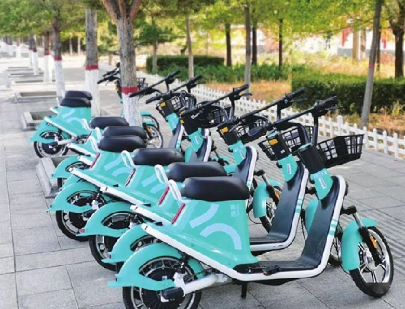 更是即扫即用,非常方便实用,最近继共享单车后又出现了共享电动车