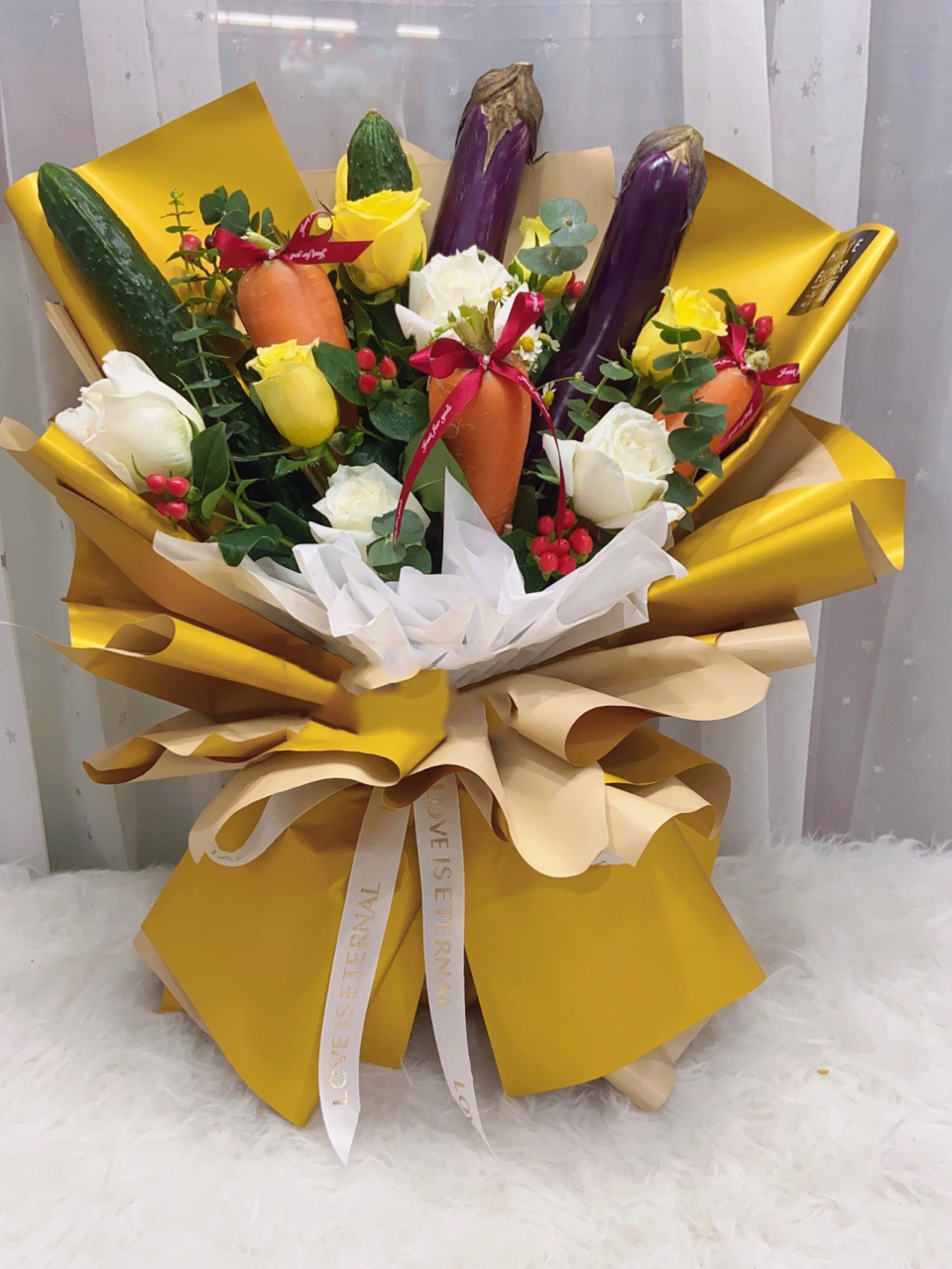 蔬菜花束(茄子,红萝卜,青瓜) 创意花束#手艺人